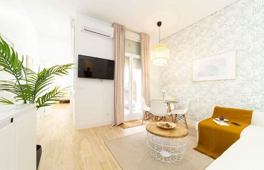 Ferienwohnung Fuencarral Madrid Exterior foto
